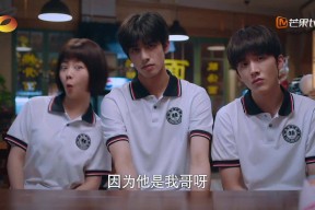 开云体育APP下载-“华金·托比利亚的迅猛反应与稳健防守，提升美洲狮队的竞争力”