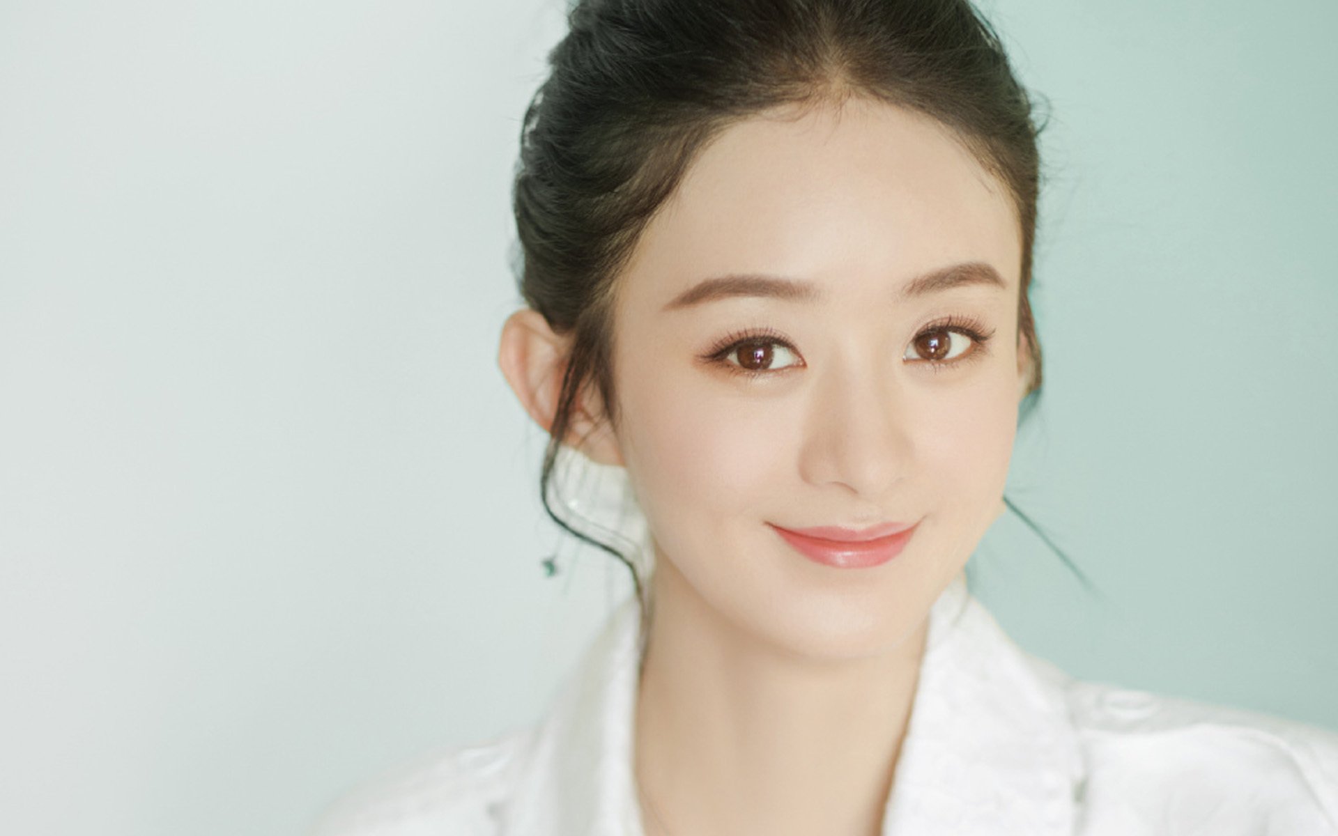 国际足球运动员携手推行“绿色行动”,践行环保理念