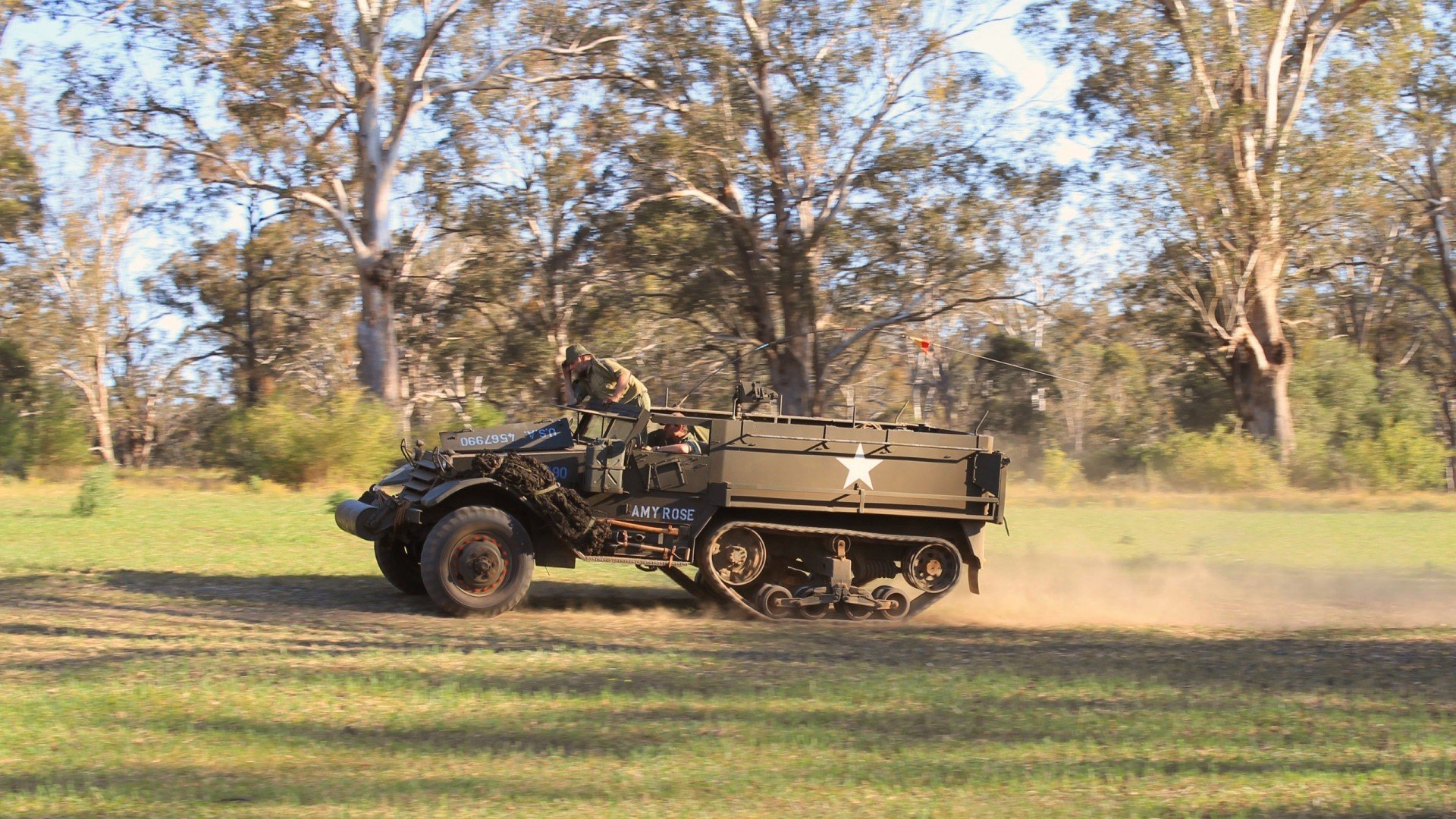 欧洲杯震撼现场:战术、速度、精彩纷呈!,欧洲杯比赛视频速98db in